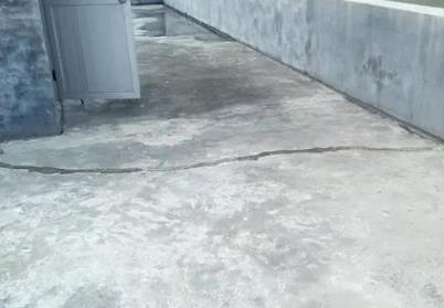 阳春楼顶漏水维修公司分享下如何解决卫生间隐蔽部位漏水的问题?